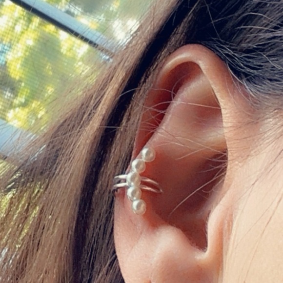 Sterling Silver Pearl Ear Cuff - Picture 3 of 9